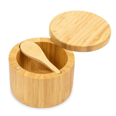 मिनी चम्मच के साथ बांस नमक तहखाने